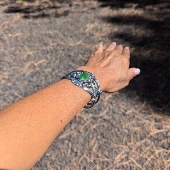Handmade Native American Green Turquoise Cuff Bracelet Sterling Silver Sz 6.75** - Picture 5 of 9